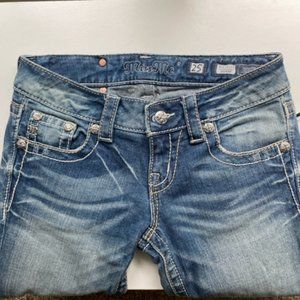 NWT Miss Me Medium Wash Skinny Jeans Size 25